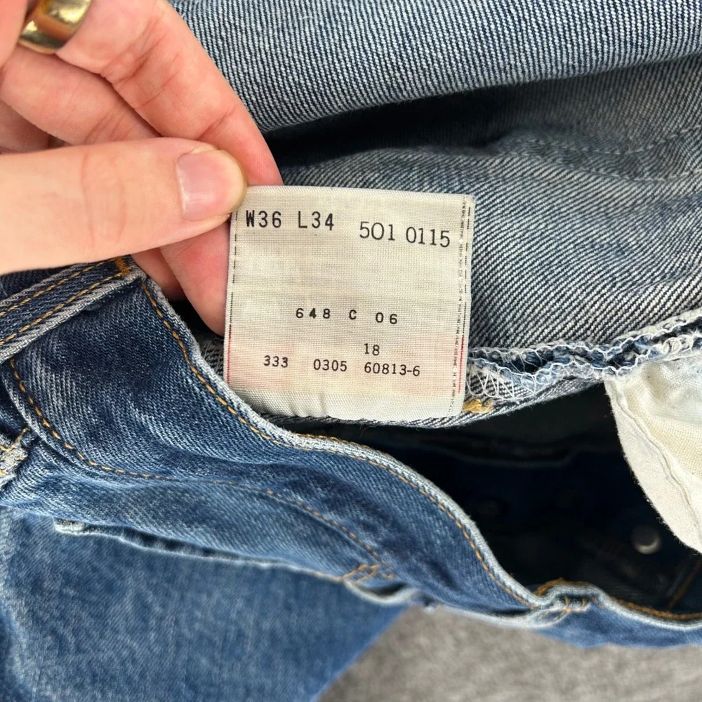 VTG Levis 501xx Mens Blue Denim Button Fly Jeans 36x34 Fits 35x32 Y2K Distressed